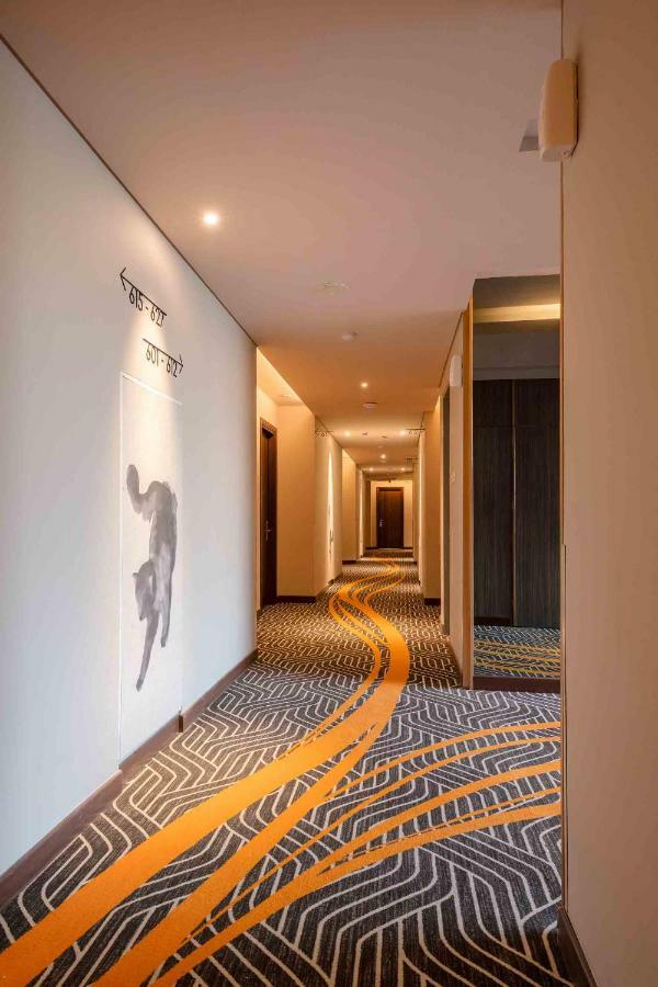 Luminor Hotel Jakarta Kota By Wh Exterior photo